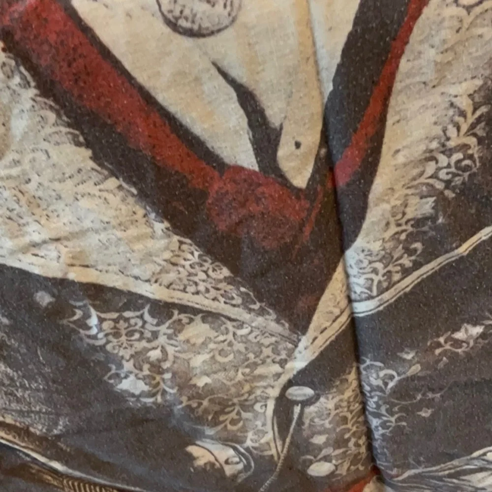 Elegant Gray and Red Duvet Cover